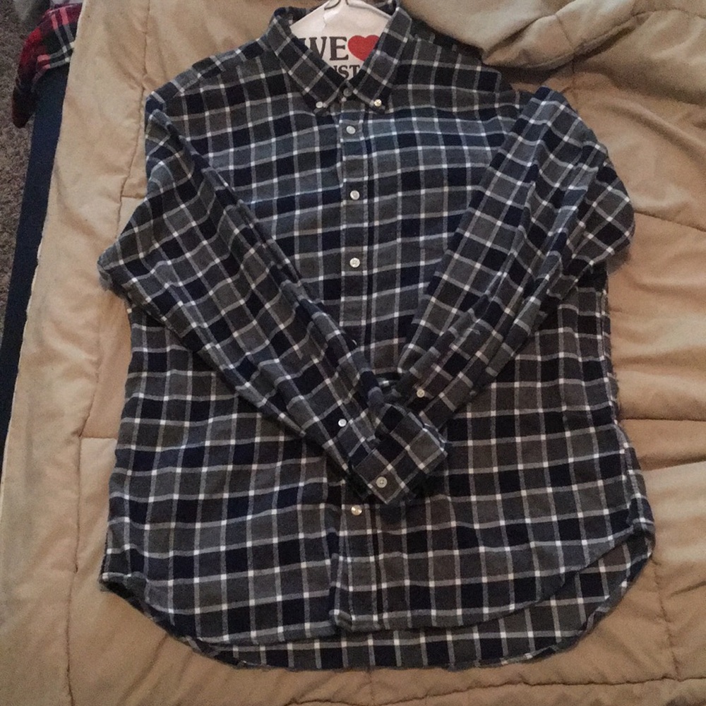 Men’s Old Navy slimfit long sleeve button down
